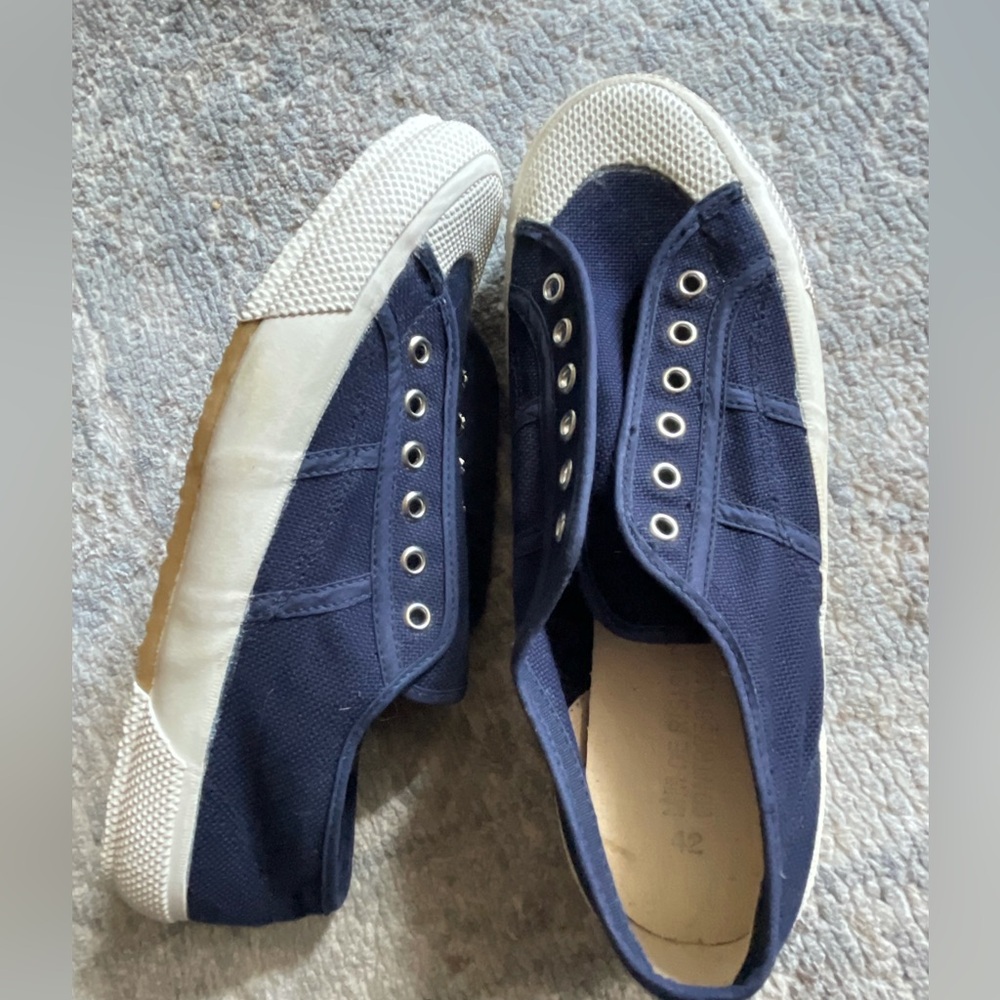 Italian Navy Deck Shoes 🌊